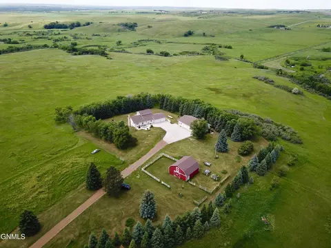 2100 84th Ave Nw Ave NW, Bismarck, ND 58503