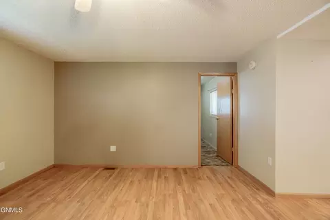 1417 8th Ave SE, Mandan, ND 58554 photo 8