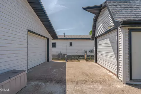 1417 8th Ave SE, Mandan, ND 58554 photo 54