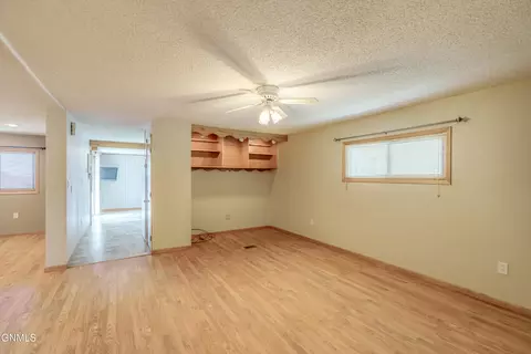 1417 8th Ave SE, Mandan, ND 58554 photo 9