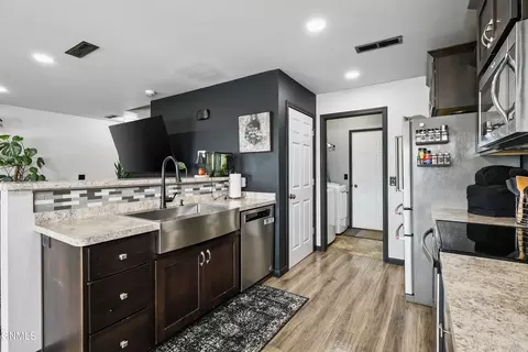6930 Majestic Loop, Bismarck, ND 58504 photo 17