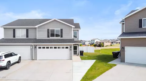 6930 Majestic Loop, Bismarck, ND 58504 photo 50