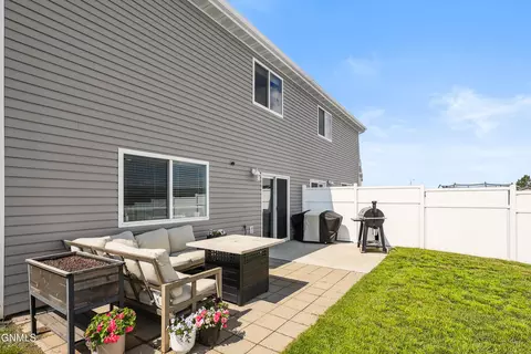 6930 Majestic Loop, Bismarck, ND 58504 photo 40