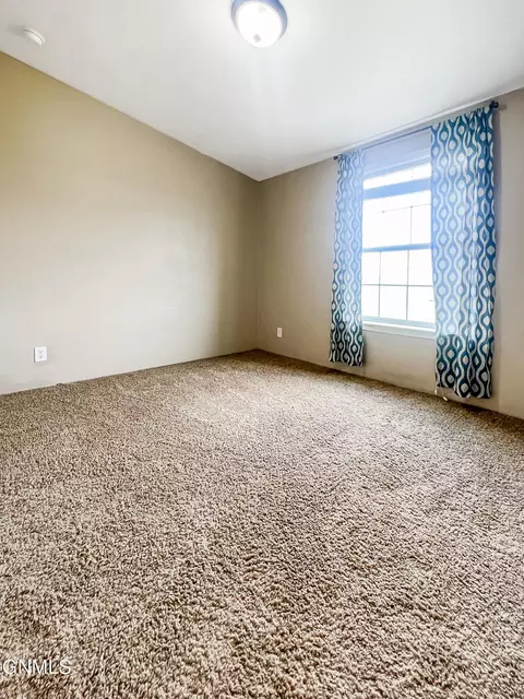 5733 Freedom Ln, Williston, ND 58801 photo 18