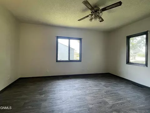 Other - 913 Cedar Ave, Harvey, ND 58341 photo 4 of 7