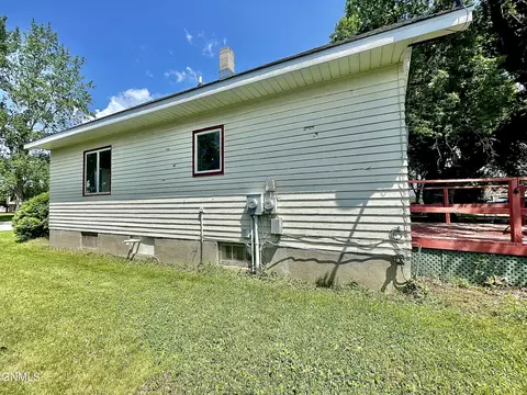 Other - 913 Cedar Ave, Harvey, ND 58341 photo 1 of 7
