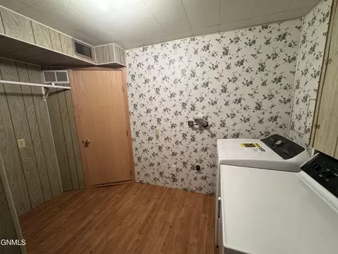 Other - 464 9th St E, Dickinson, ND 58601 photo 8 of 14