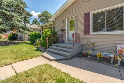 Exterior - 209 Owens Ave E, Bismarck, ND 58501 photo 7 of 14
