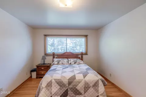Bedroom - 209 Owens Ave E, Bismarck, ND 58501 photo 2 of 6