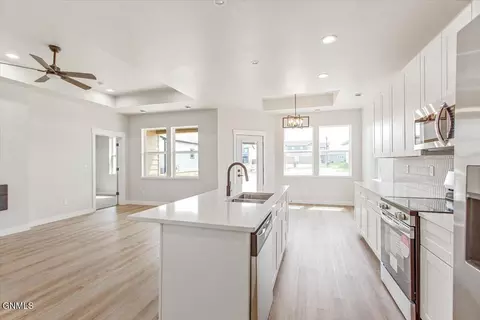 Kitchen - 3313 34th St W, Williston, ND 58801 photo 1 of 5