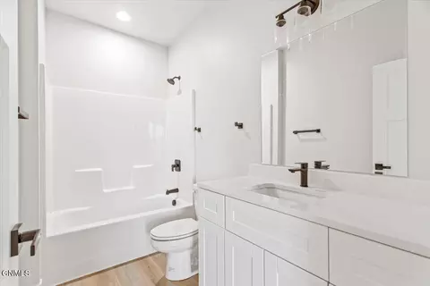 Bath - 3313 34th St W, Williston, ND 58801 photo 1 of 5