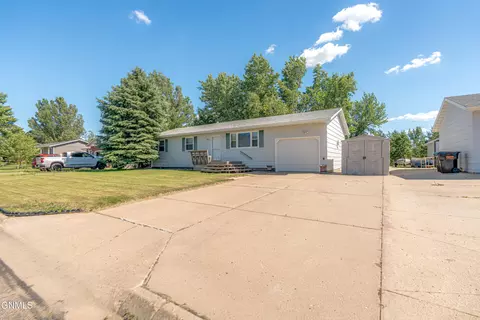 Other - 41 Custer Dr, Lincoln, ND 58504 photo 17 of 23