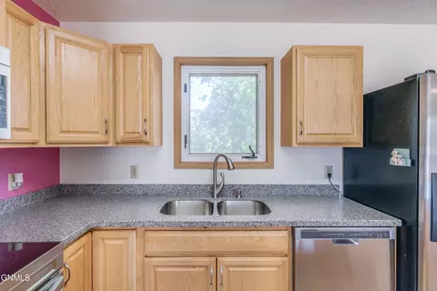 Kitchen - 41 Custer Dr, Lincoln, ND 58504 photo 7 of 8