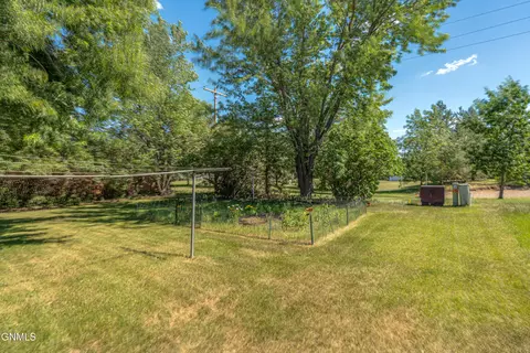 Exterior - 41 Custer Dr, Lincoln, ND 58504 photo 3 of 10
