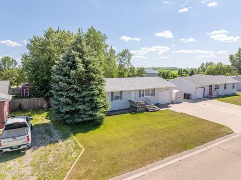 View/Area - 41 Custer Dr, Lincoln, ND 58504 photo 1 of 12