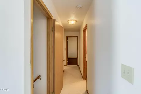 Entry Way - 41 Custer Dr, Lincoln, ND 58504 photo 2 of 5