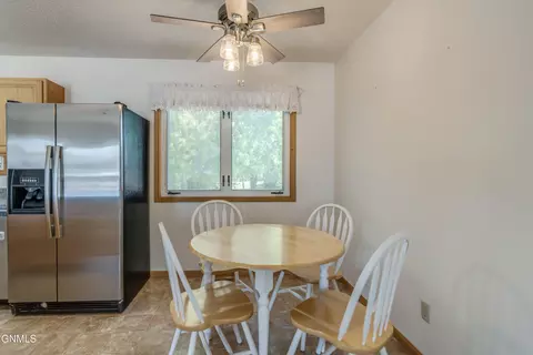 Dining - 41 Custer Dr, Lincoln, ND 58504 photo 1 of 2