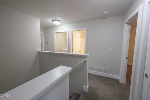 Entry Way - 2727 28th St W, Williston, ND 58801 photo 2 of 3
