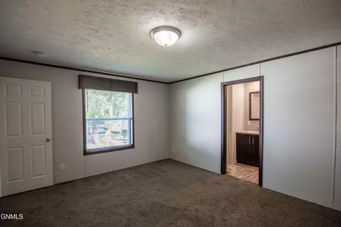 116 Buffalo St, Mandan, ND 58554 photo 9