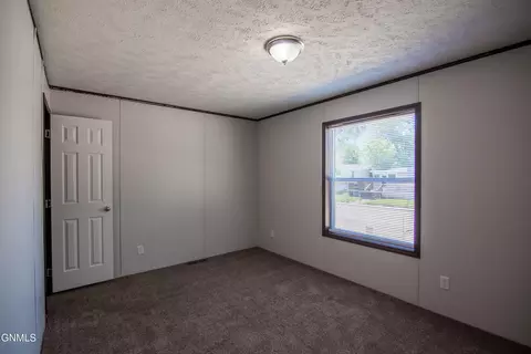 116 Buffalo St, Mandan, ND 58554 photo 10