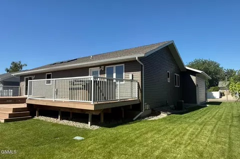 2316 18th Cir W, Williston, ND 58801 photo 45