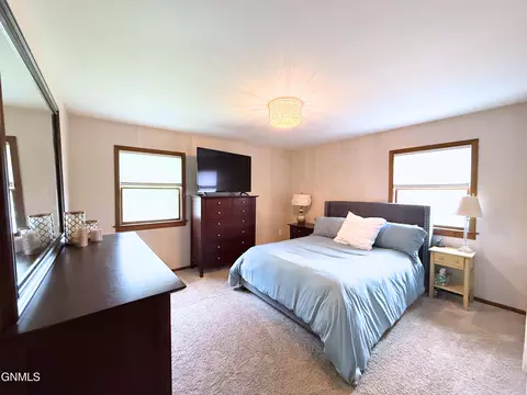 Bedroom - 113 23rd St E, Williston, ND 58801 photo 1 of 7