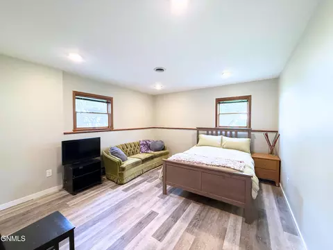 Bedroom - 113 23rd St E, Williston, ND 58801 photo 6 of 7