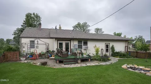 115 2 St, Riverdale, ND 58565