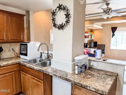 Kitchen - 423 5th Ave W, Williston, ND 58801 photo 3 of 4