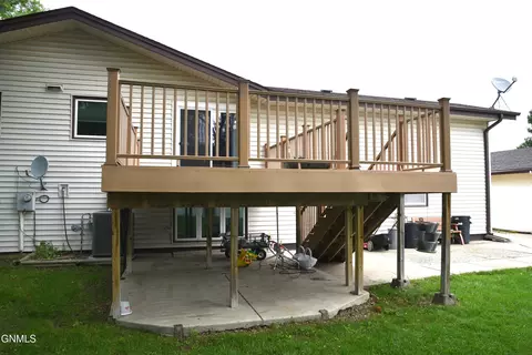 701 E Wachter Ave, Bismarck, ND 58504 photo 38