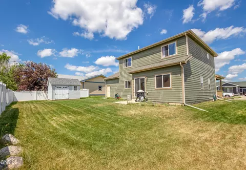 2801 24th St W, Williston, ND 58801 photo 18