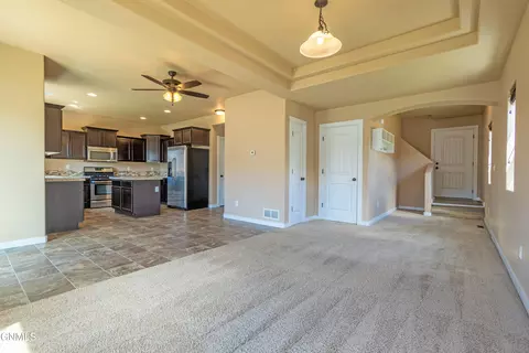 2801 24th St W, Williston, ND 58801 photo 7