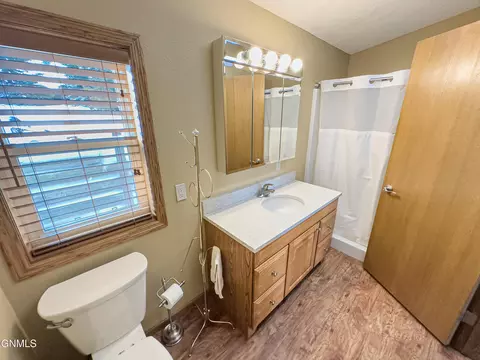 Bath - 4734 119th Rd NW, Epping, ND 58843 photo 1 of 6