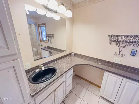 Bath - 4734 119th Rd NW, Epping, ND 58843 photo 5 of 6