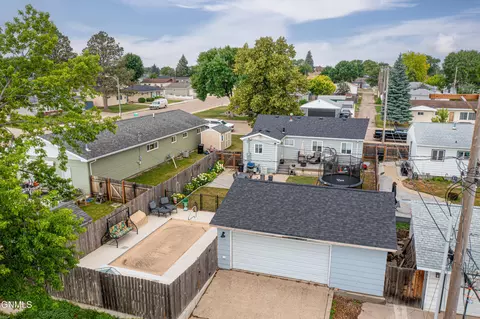 View/Area - 1606 8th Ave W, Williston, ND 58801 photo 3 of 5