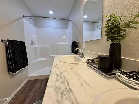 Bath - 3209 10th Ave NE, Watford City, ND 58854 photo 1 of 3