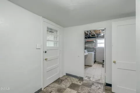 205 13 Ave NW, Mandan, ND 58554