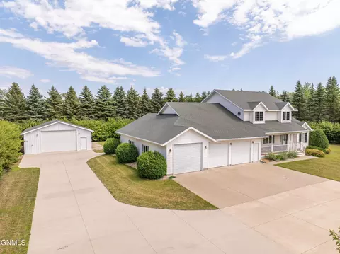 Other - 9601 Oak Dr, Bismarck, ND 58503 photo 54 of 56