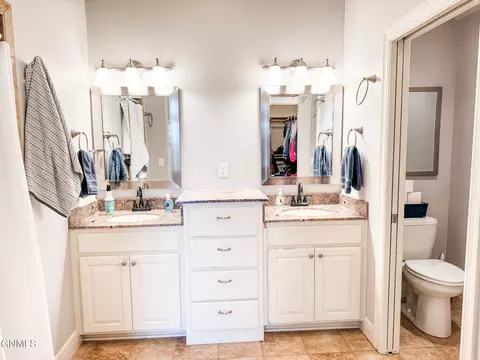 Bath - 1541 Creekside Dr, Williston, ND 58801 photo 7 of 8