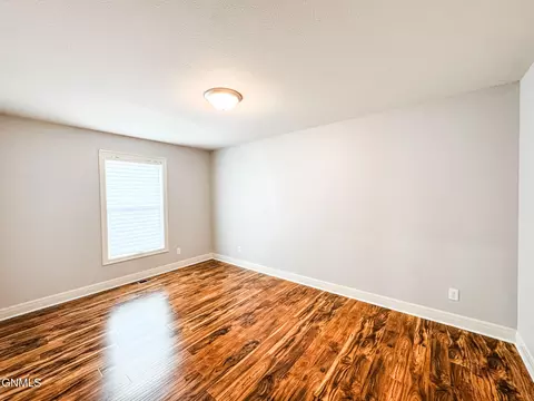 Bedroom - 1541 Creekside Dr, Williston, ND 58801 photo 1 of 10
