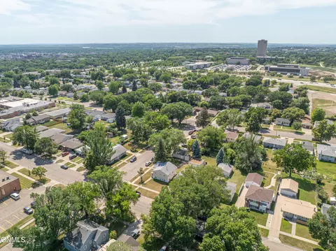 View/Area - 1504 14th St N, Bismarck, ND 58501 photo 5 of 5