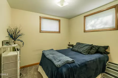 Bedroom - 1504 14th St N, Bismarck, ND 58501 photo 7 of 8