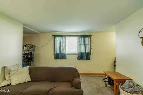 Living - 1504 14th St N, Bismarck, ND 58501 photo 5 of 6