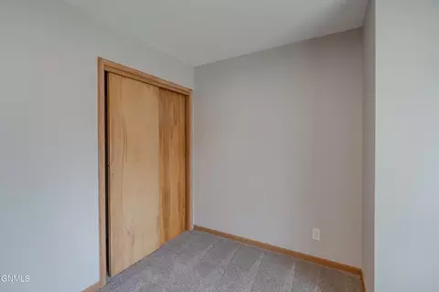 Bedroom - 1504 14th St N, Bismarck, ND 58501 photo 6 of 8