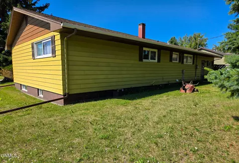 Exterior - 205 4th Ave E, Lignite, ND 58752 photo 1 of 3