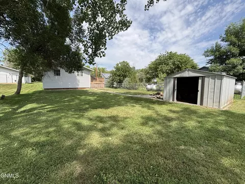 Exterior - 218 1st Ave E, Zap, ND 58580 photo 6 of 13