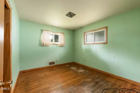 1715 D Ave E, Bismarck, ND 58501 photo 12