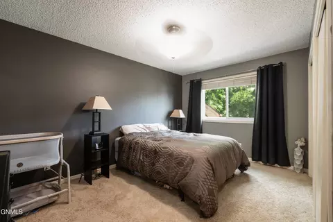 Bedroom - 3230 E Avenue C, Bismarck, ND 58501 photo 1 of 4