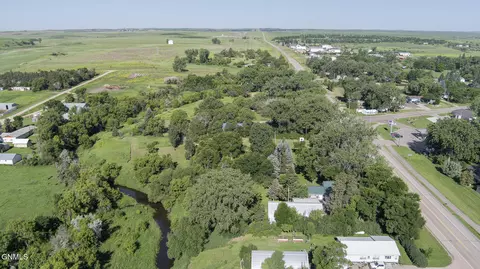 View/Area - 315 Hwy 25 E, Center, ND 58530 photo 13 of 14