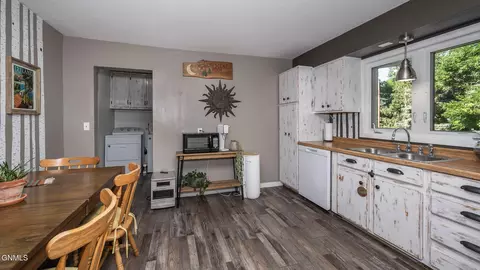 Kitchen - 315 Hwy 25 E, Center, ND 58530 photo 1 of 3